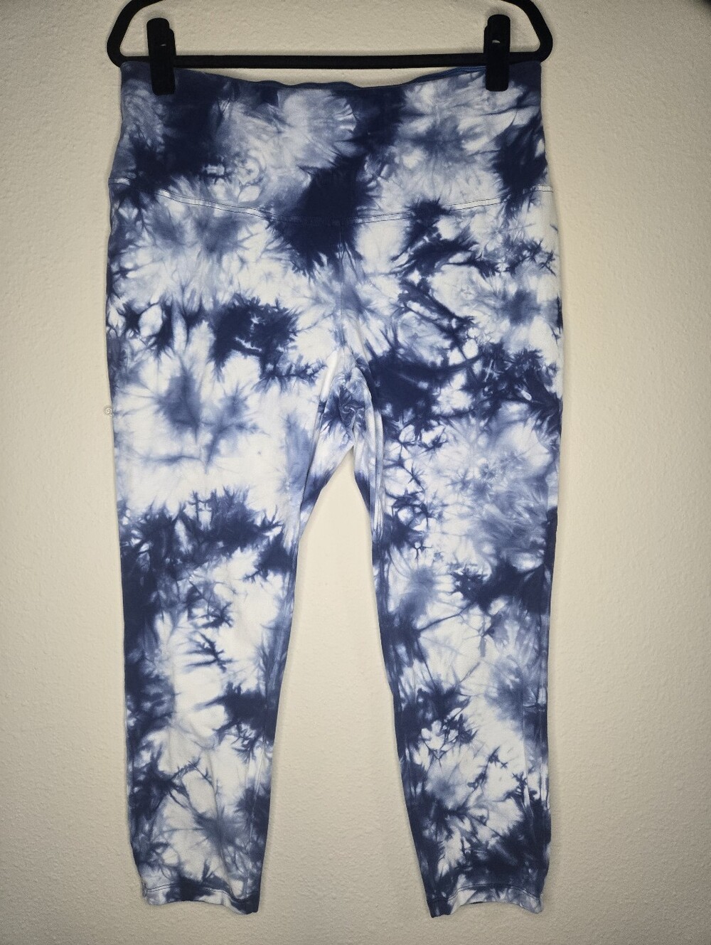 Chico's Blue Tie-Dye Leggings